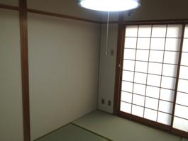 マンションクロス張り替え費用16万円