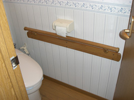 トイレ壁介護用手摺取り付け